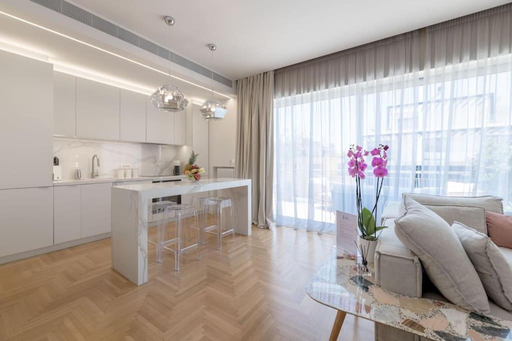 The Hostmaster Le Privilege Elegance Flat Atene Esterno foto