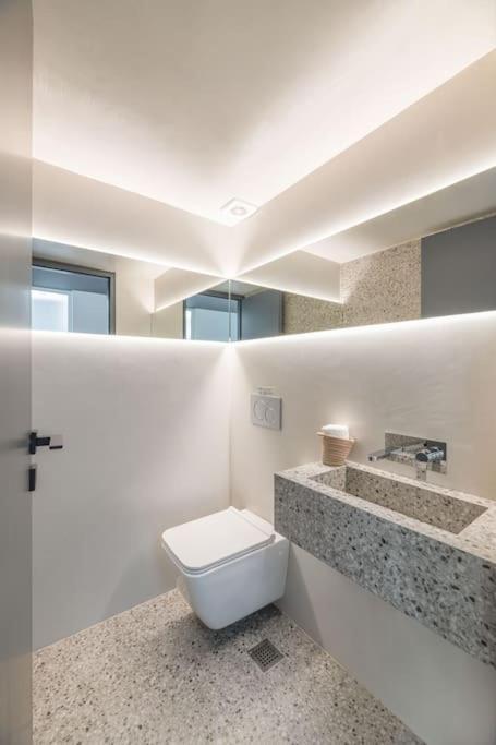 The Hostmaster Le Privilege Elegance Flat Atene Esterno foto