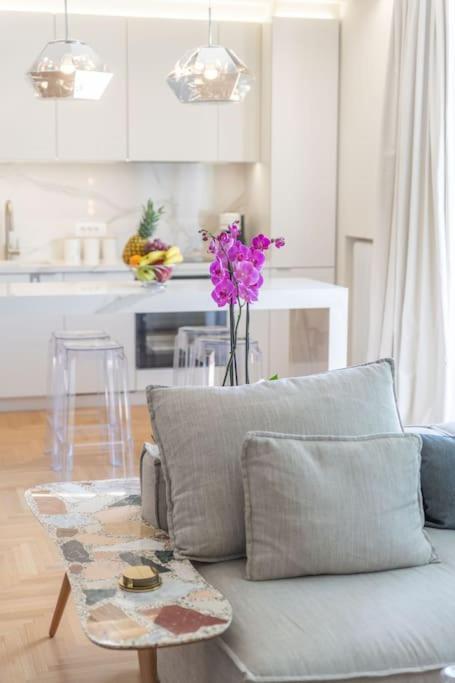 The Hostmaster Le Privilege Elegance Flat Atene Esterno foto